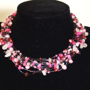 Necklace pink